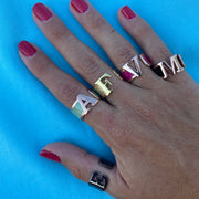 Anello con iniziale A